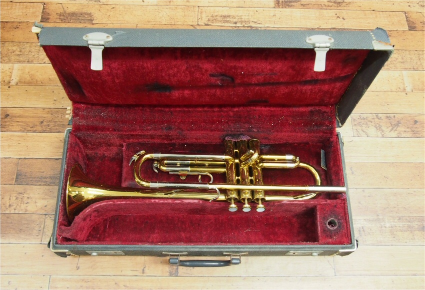 Buescher Aristocrat（アリストクラット） Bbトランペット 1962年？