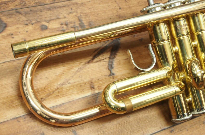 YAMAHA YTR-3320 トランペット